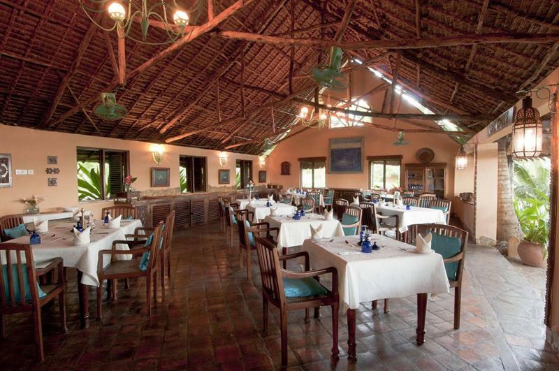 Kinasi Lodge Utende Esterno foto